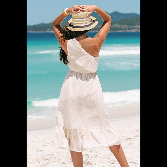 Cupshe Women’s Jordyn One Shoulder Ruffle Coverup Dress XL Beige not White - Picture 3 of 4